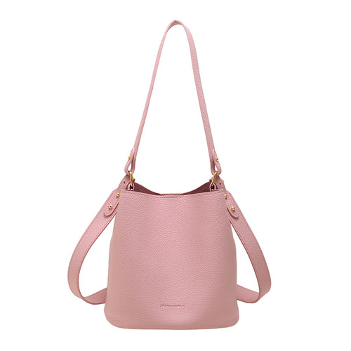 Temperament and fashionable hand-carrying versatile spring and summer women's bag  new trendy Internet celebrity simple one-shoulder niche foreign style bucket bag