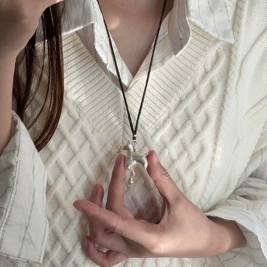 Korean Fever Blogger's Same Pony Necklace Silver Tassel Design Niche High-Looking Versatile Sweater Chain Korean Fever Blogger's Same Pony Necklace Silver Tassel Design Niche High-Looking Versatile Sweater Chain