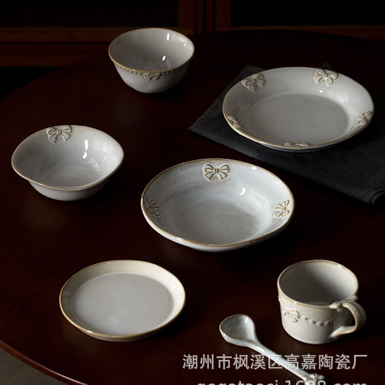 Medieval Stoneware Stereo Relief Bow Tableware White Even Underglaze Kiln Process Household Bowls, Plates, Cups, Spoons for Gifts
