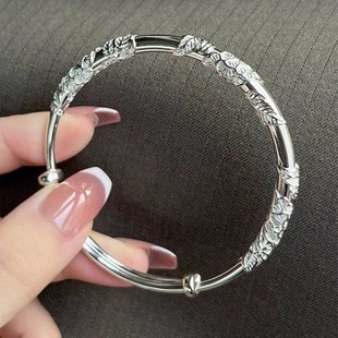 Cross-Border Bracelet with Embossed Pattern for Women, Solid Glossy Flower Push-Pull Bracelet, Simple Birthday Gift for Girlfriend and Best Friend