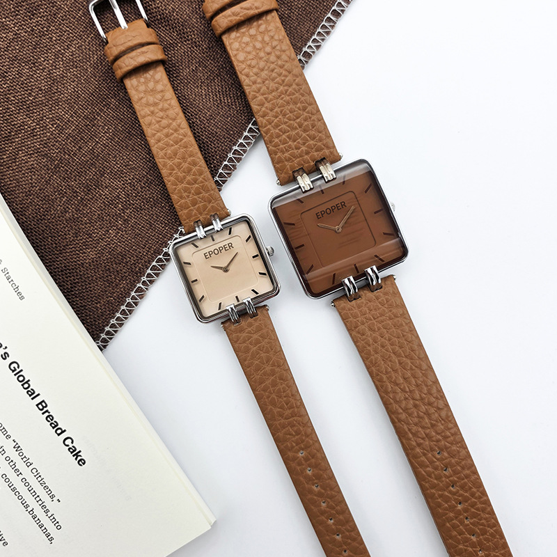 Retro Square Black Gold Watch, Unisex Style, Versatile, Niche, High-End, Fashionable, Leather Strap, Quartz Watch