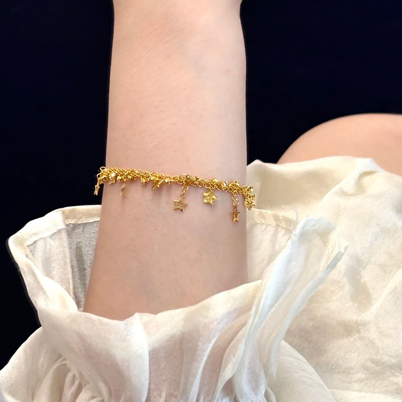 Gold Lace Star Bracelet for Women, Vintage Exquisite Niche Sweet Girl Style with a High-End Feel and Tassels