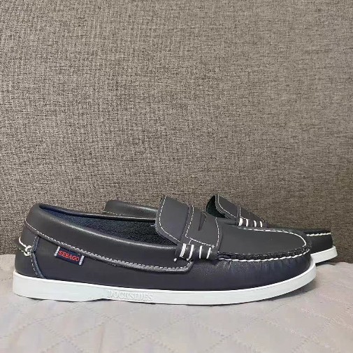 Zapatos transfronterizos para hombres, comercio exterior, zapatos de vela de gran tamaño, versión coreana para hombres, conducción de moda, zapatos de guisantes, zapatos casuales, zapatos de cuero, AliExpress para hombres