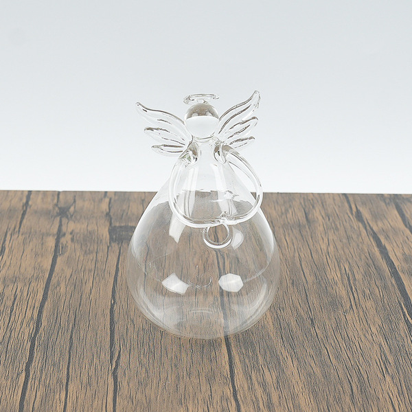Transparent crystal glass decorations for home use