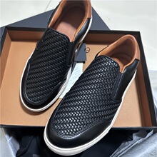 �W��վ��Ƥ���e������Ь�����⻬СţƤ�ɾo���״�һ�_�����m��Ь