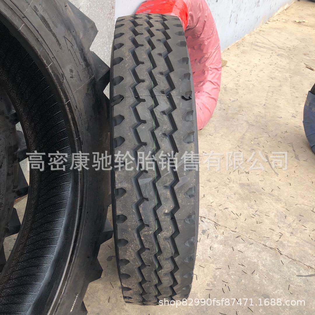 工程吊车起重机轮胎1200R24三线花纹CR926 CM913中花矿山花纹轮胎