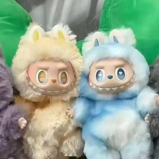 【越境】LABUBU ポット 第三世代 ビニールぬいぐるみ ペンダント かわいい人形 ラブブ ブラインドボックス 女性用|undefined