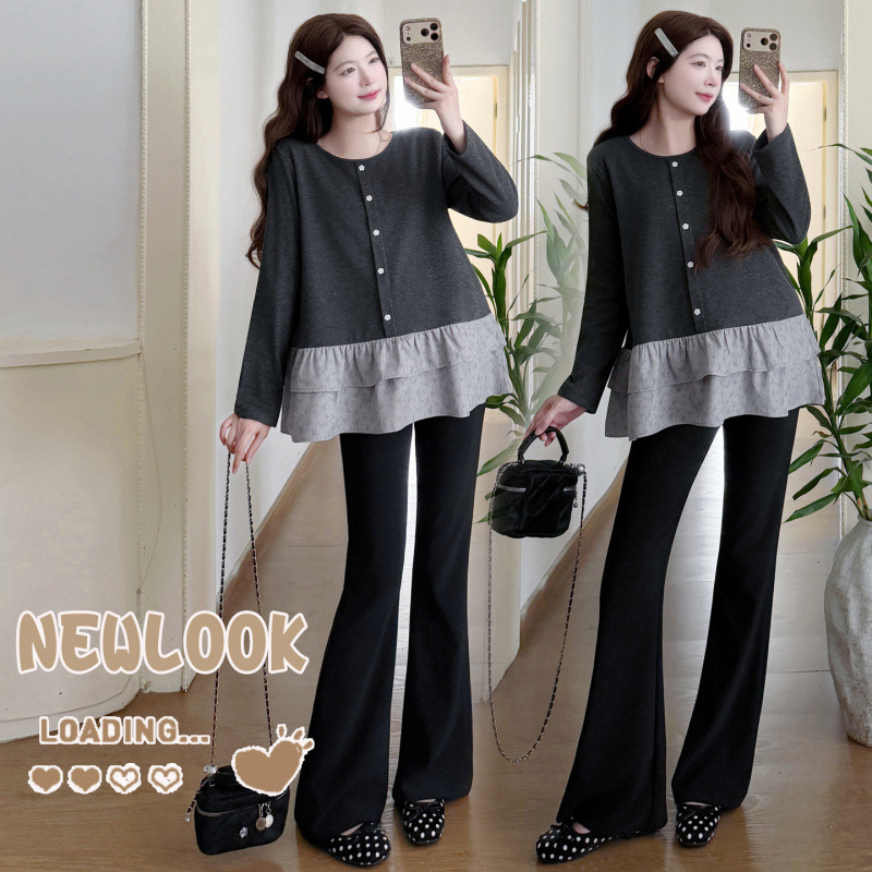 2026 Autumn Maternity Wear Simple Round Neck Patchwork Striped Ruffle Babydoll Shirt Maternity Top to Cover the Belly