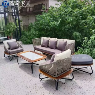 Outdoor Sofa Villa Outdoor Garden Homestay Courtyard Hotel Outdoor High-end Rope Pineapple Wood Furniture Combination