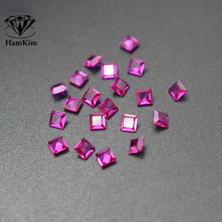 正方 红刚玉车平