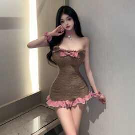 爱如如二次元可爱毛绒萌妹小熊角色扮演蝴蝶结无肩带少女风装5961