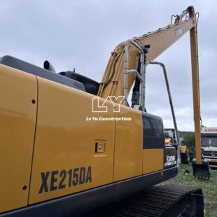 ���Qֱ�N�칤XE215DA�ھ�C 15�� 18���L�������C XCMG excavator