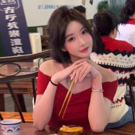 【高品质】夏季收腰紧身气质红色短款小众性感上衣T恤