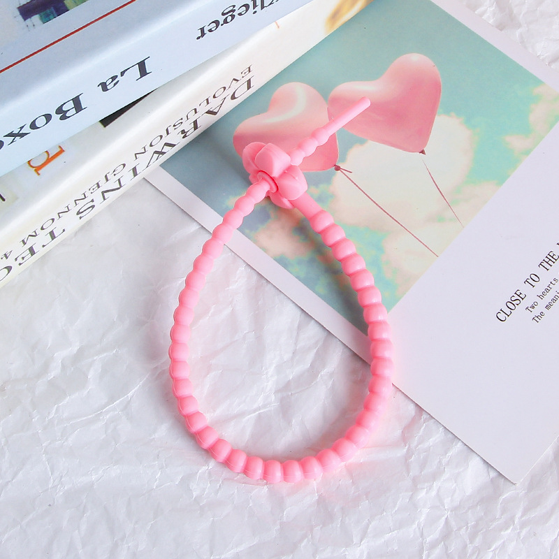 25cm colorido pequeña flor de silicona cuerda DIY joyería llavero accesorios auto-bloqueo cordón Correa cordón corbata