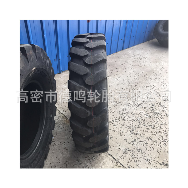 Neumático de rodillo de suministro 900-20 neumático de maquinaria de ingeniería 1100-20