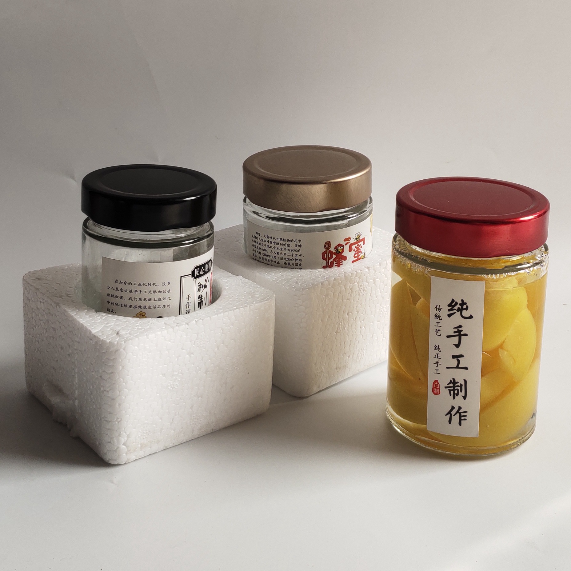 圆酱菜辣椒酱罐头玻璃瓶子蜂蜜膏滋包装罐高温密封带盖运输泡沫盒