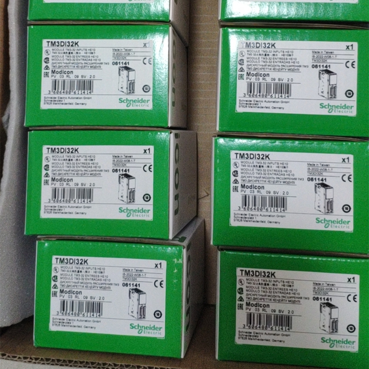 原厂全新现货PLC TM241CE40T TM3DQ16T TM3AQ2  TM3RDM32R TM3AQ4