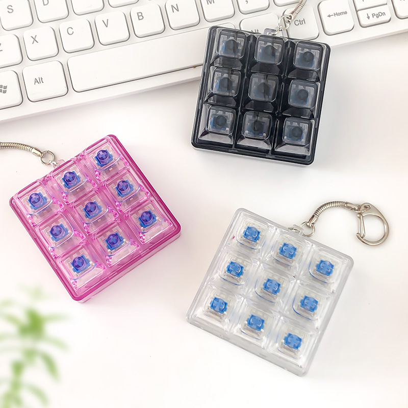 クロスボーダークリエイティブ減圧アーティファクトキーボードピンチキーホルダーペンダント指減圧と発散ノベルティ|undefined