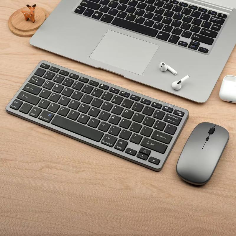 Factory wholesale ultra-thin charging version Bluetooth 2.4G wireless three-mode keyboard mouse suit business office keyboard mouse