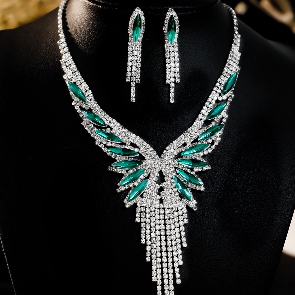 (Cross-border trading), jewelry, sophisticated pendant with tassels, universal chain for key bag , European style, high-quality style 2