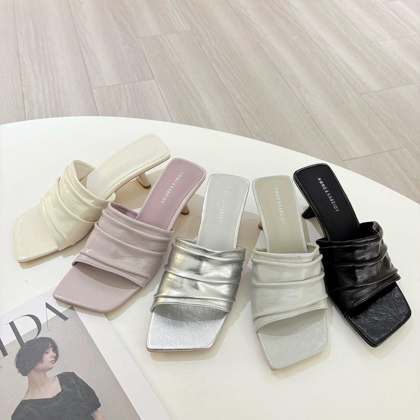 Блоггеры на высоком каблуке в 2025 году