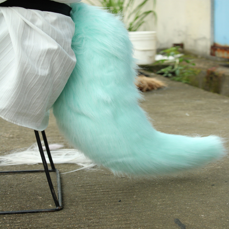 大きいサイズの手は獣の耳の獣の尾のぬいぐるみのコスプレのアクセサリの道具のキツネの尾の狼の尾のアクセサリを作ります。|undefined