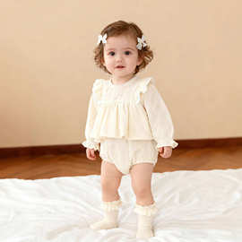 2025年秋装新款婴幼儿女宝纯色拼接长袖三角哈衣连体衣爬服