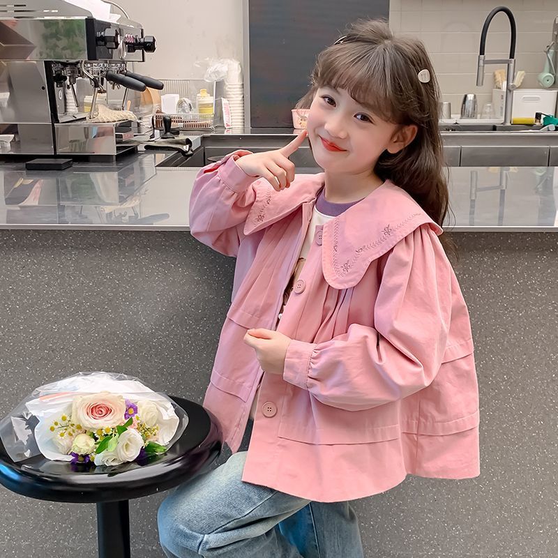 소녀의 코트 봄과 가을 2024 새로운 어린이 서양 스타일 가을 재킷 소녀의 큰 어린이 가을 인형 칼라 탑
