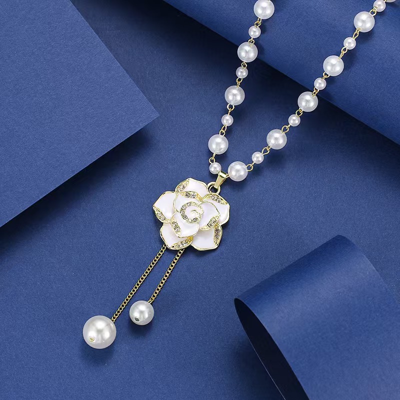 124 화이트 카멜리아