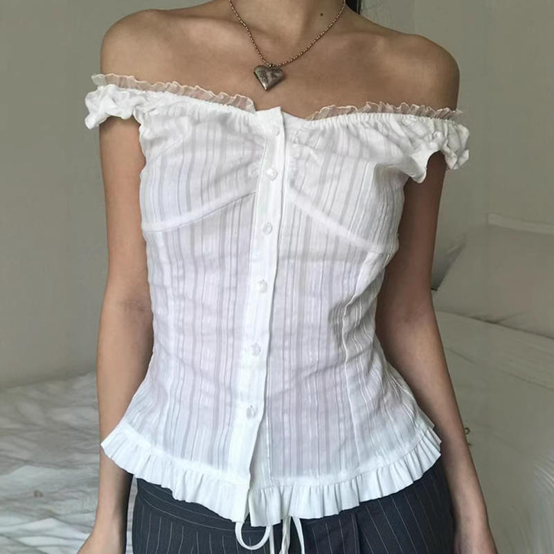 French-Style Sexy and Sweet Girl's Off-Shoulder Casual Short Slim-Fit Lace Patchwork Button-Up Short-Sleeve T-Shirt for Summer French-Style Sexy and Sweet Girl's Off-Shoulder Casual Short Slim-Fit Lace Patchwork Button-Up Short-Sleeve T-Shirt for Summer