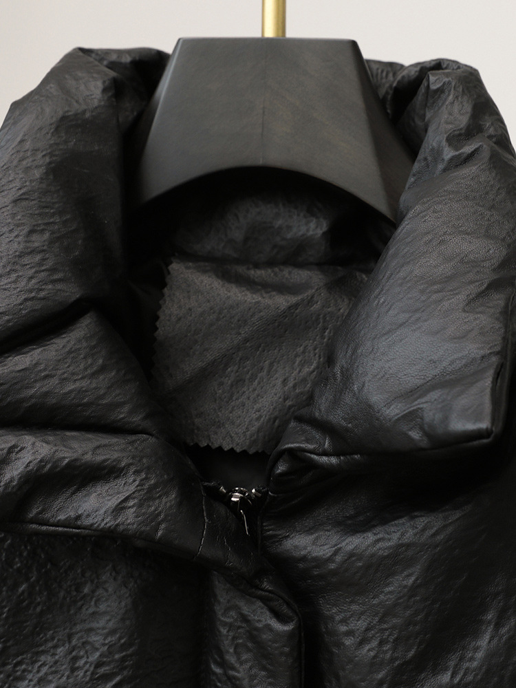 Chaqueta de plumón de piel de oveja con nuevo patrón de piedra 2025 para mujer, chaqueta cálida y gruesa de plumón de ganso de longitud media para mujer