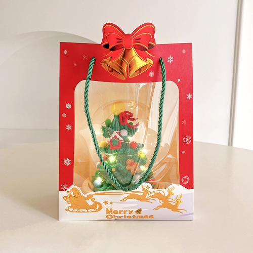 Manufacturer wholesale hand knitted wool Christmas tree finished ornaments decoration Christmas creative gift set