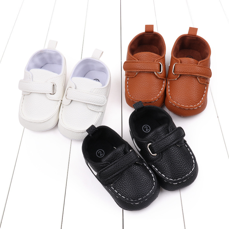 Children's solid color shoes with velcro for early age