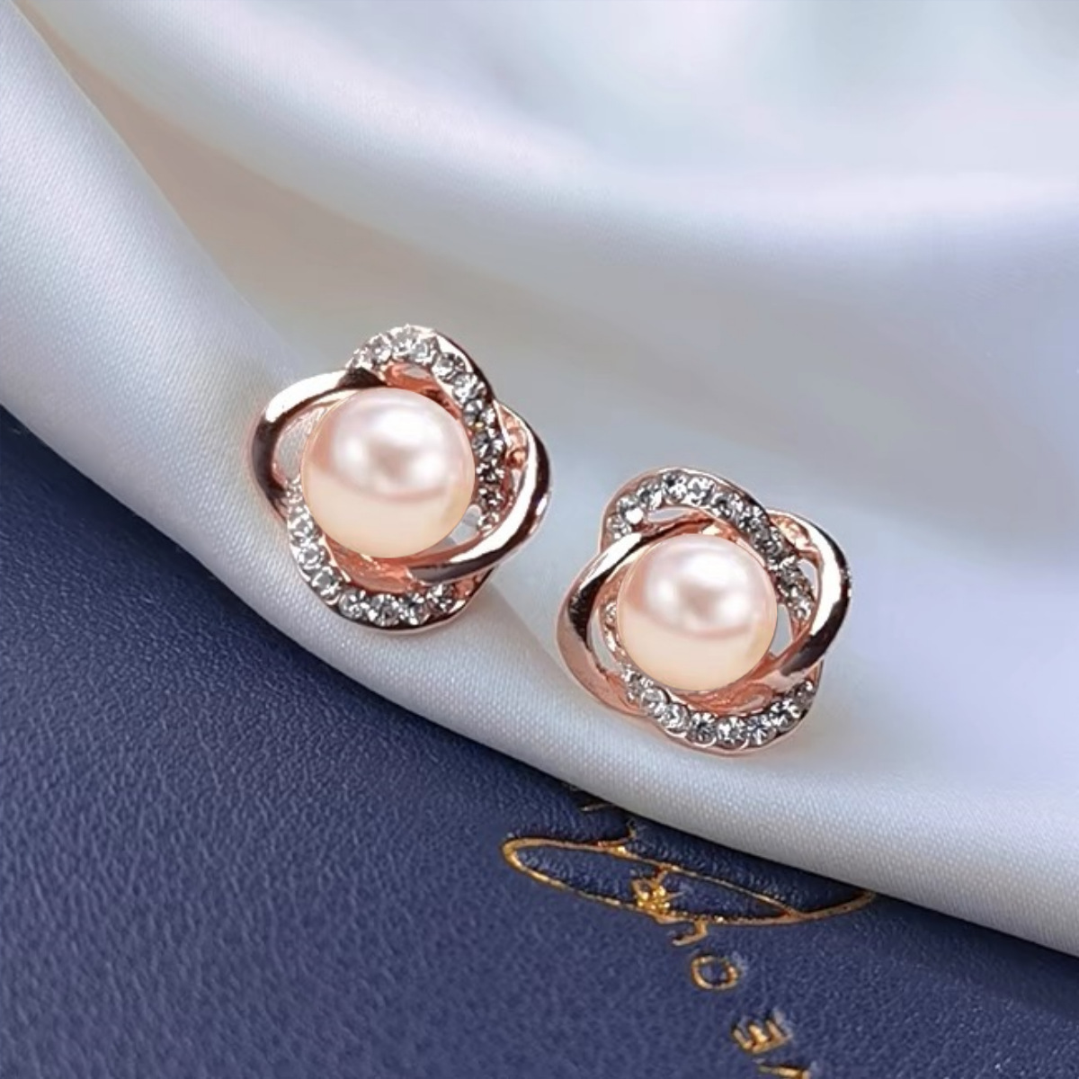 fashionable retro small design earrings from pearl with zircon