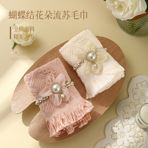 Gourmet Gift Towel Set - Exquisite 100% Cotton Fringe Towels - Elegant and Simple Home Gift - Ideal for Gifting and Practical Use