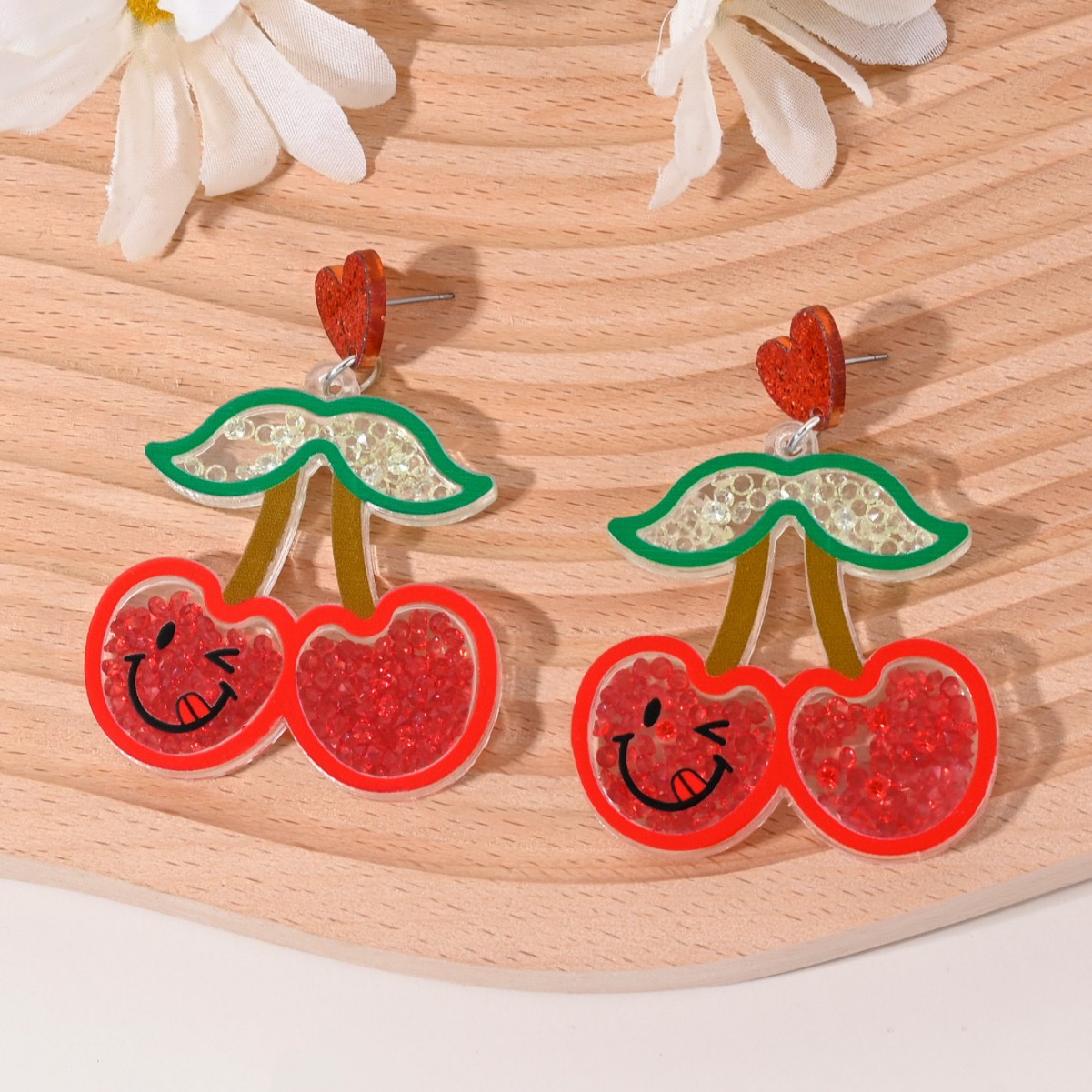 樱桃草莓西瓜菠萝椰树蛋糕冰淇淋耳环女跨境新款夏日水果流沙耳坠
