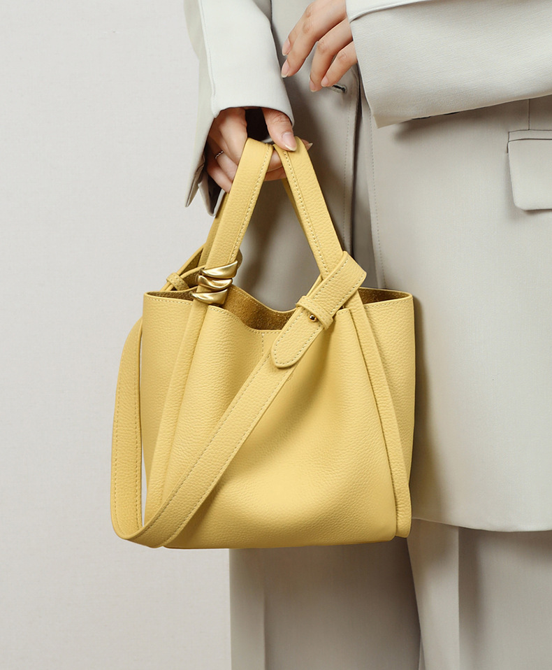 Women’s Bags this year's popular new style versatile bucket bag, niche designer genuine leather hand held vegetable basket_voghion.com