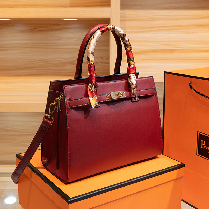 Bolso Rojo, Gran Capacidad, Estilo Kelly de Lujo Ligero, Bolso de Moda para Bodas 2025, Elegante Bolso Bandolera, Bolso para Mamá.