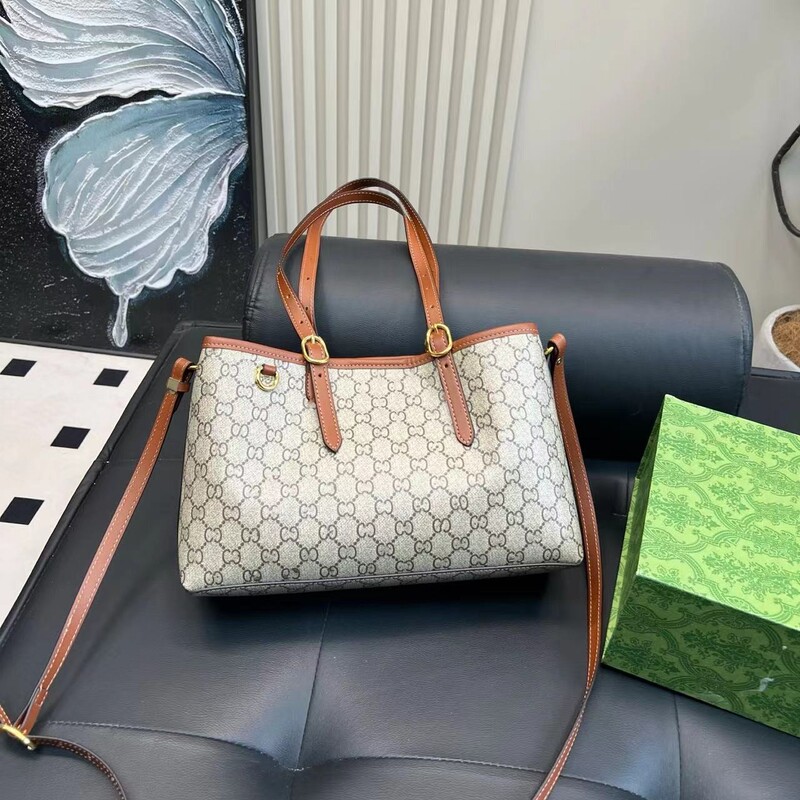G Brand Shopping Bag Handbag, Extra-Large Capacity, Durable, Fashionable, Versatile Tote Bag for Women, Exclusively for Export and Cross-Border Sales G Brand Shopping Bag Handbag, Extra-Large Capacity, Durable, Fashionable, Versatile Tote Bag for Women, Exclusively for Export and Cross-Border Sales