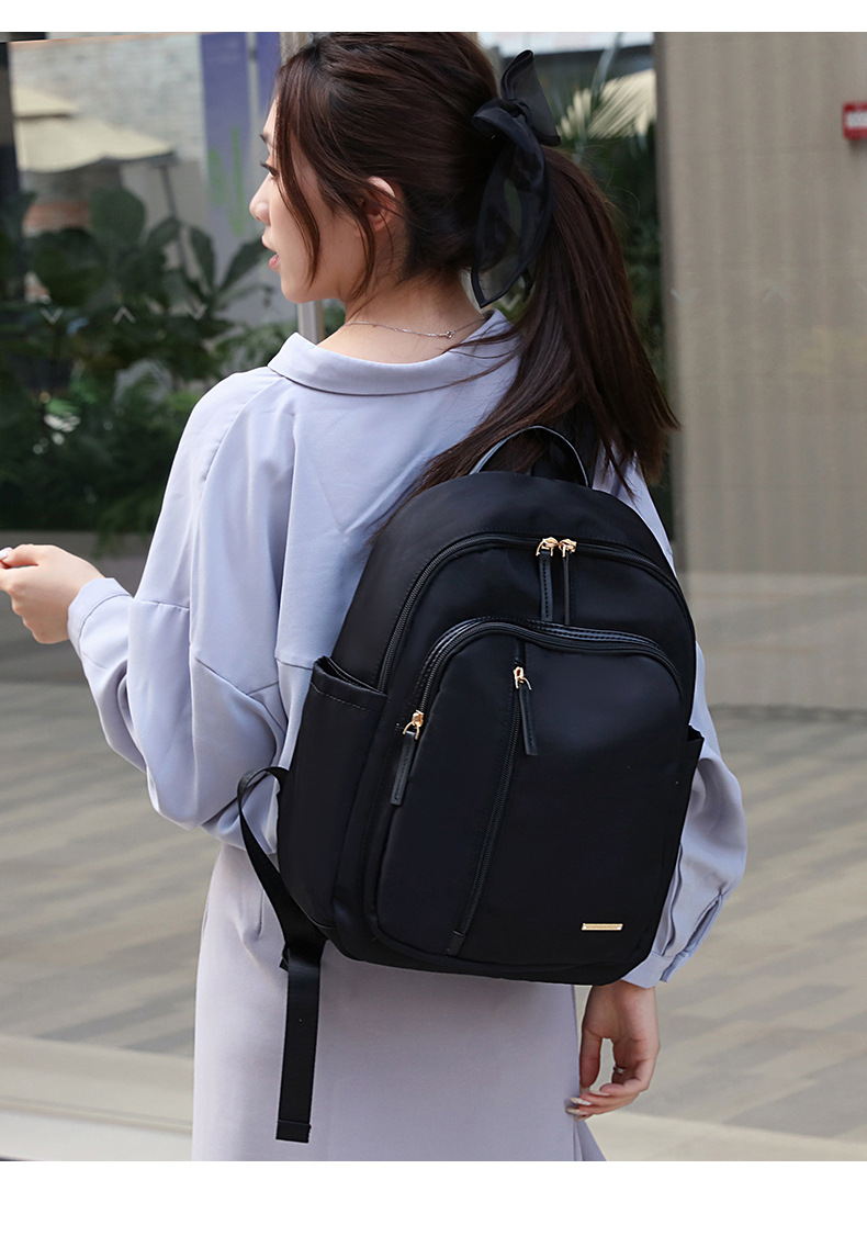Solid Color Daily Women's Backpack display picture 8