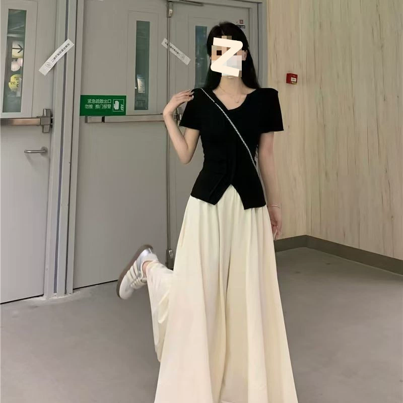 大码法式V领短袖T恤女夏季新款设计感高腰垂感阔腿裤裙显瘦两件套