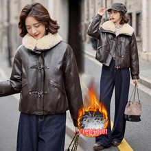 鸭绒皮衣女秋冬新款复古时髦洋气小个子绵羊皮羽绒服仿羊羔毛翻领