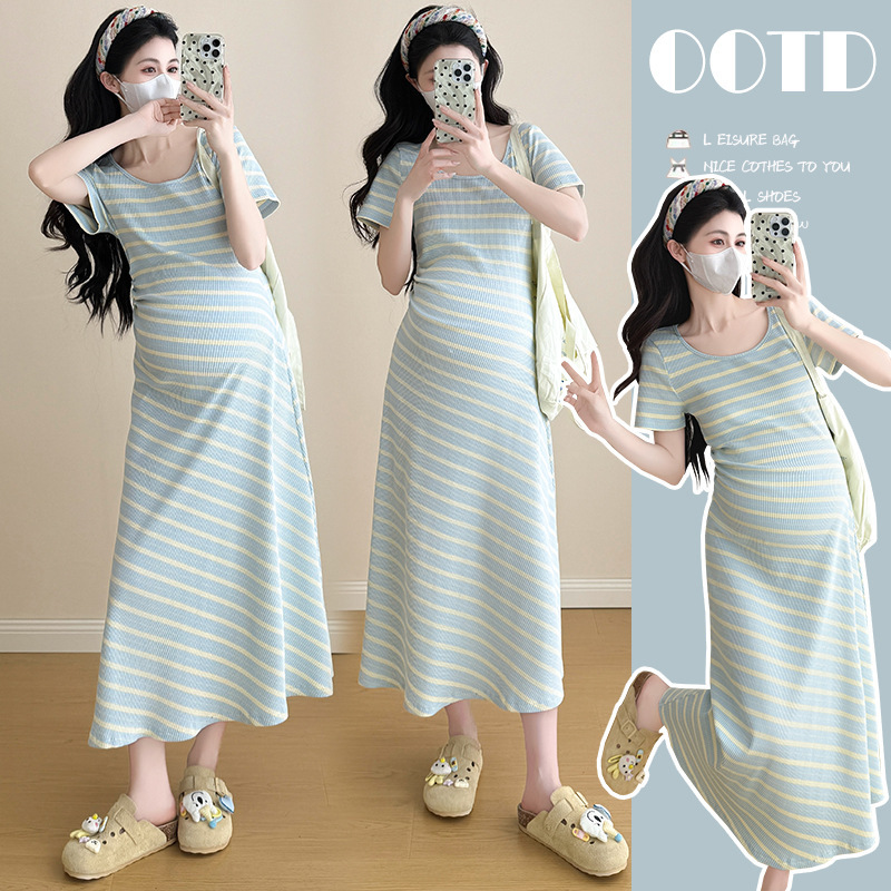 Real Shot of 2026 Maternity Summer Wear New Style Short-Sleeve Striped Knit Long Dress Versatile Maternity Dress Trendy