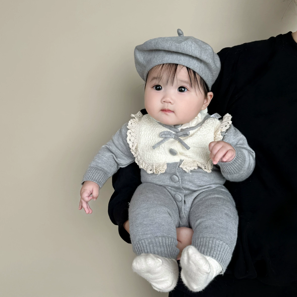 2025秋冬季新款女宝宝甜美气质针织包屁衣婴幼儿可爱连体衣送帽子
