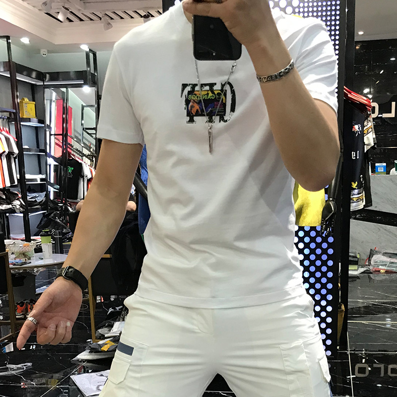 T-Shirt mit Eisseiden-Aufdruck 2021 Neue kurzärmelige Sommermodemarke für Herren Hübsche Instagram-Kleidung in Slim Fit für Männer_voghion.com