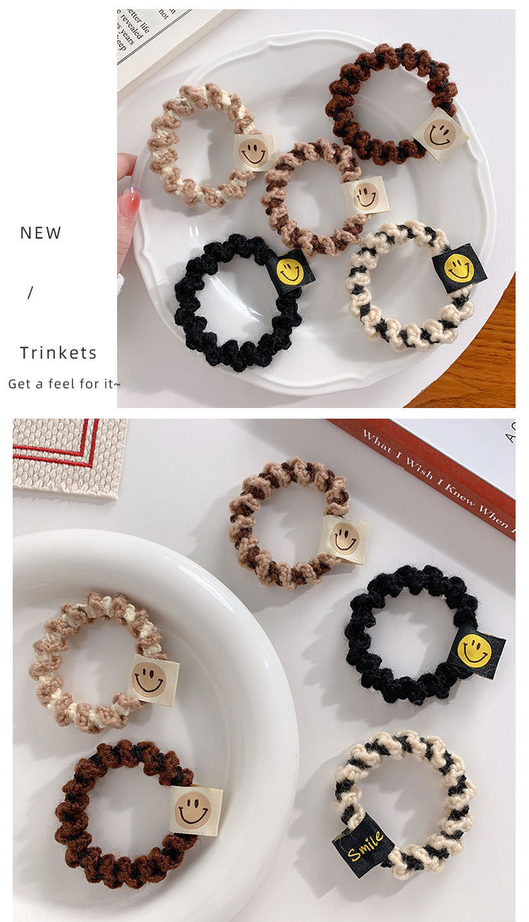 笑脸毛线发圈_05.jpg