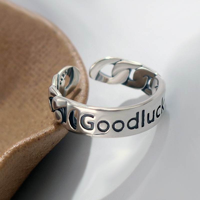 レトロなアルファベットの指輪の組み合わせins韓東大門ヒップホップはs 925銀の英語の指輪の対外貿易の卸売りをめっきします。