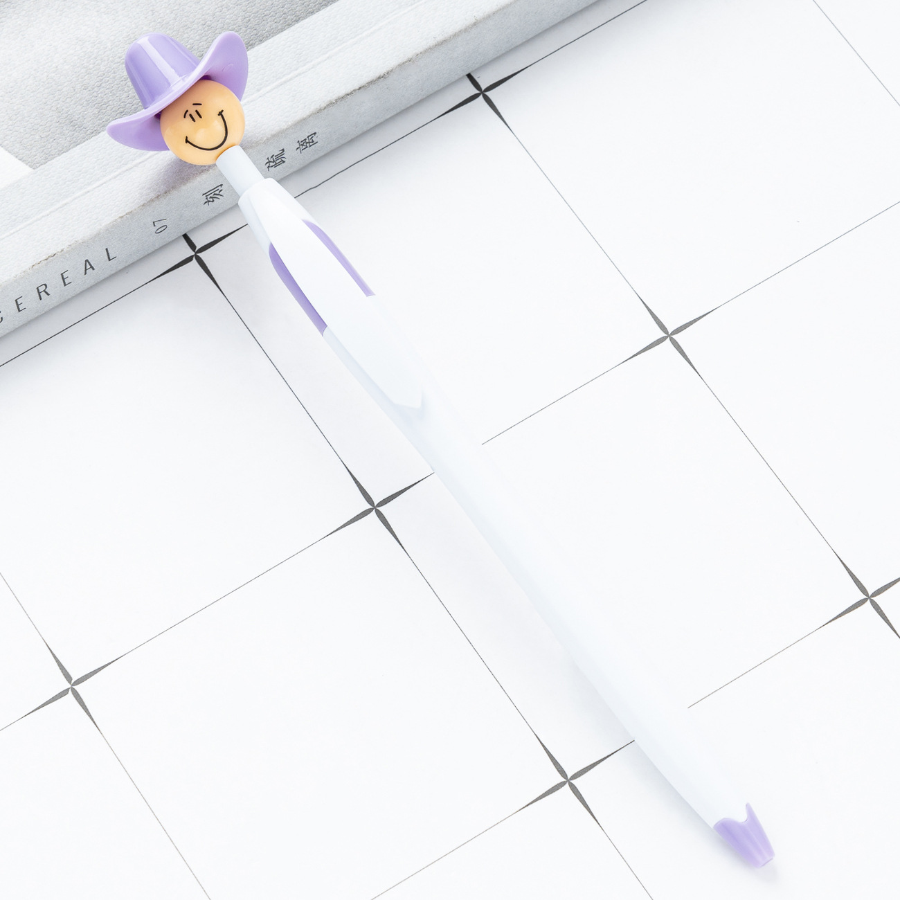 Pequeña calabaza bolígrafo de plástico sombrero de vaquero bolígrafo de juguete se puede imprimir logotipo creativo sonriente plástico bolígrafo al por mayor