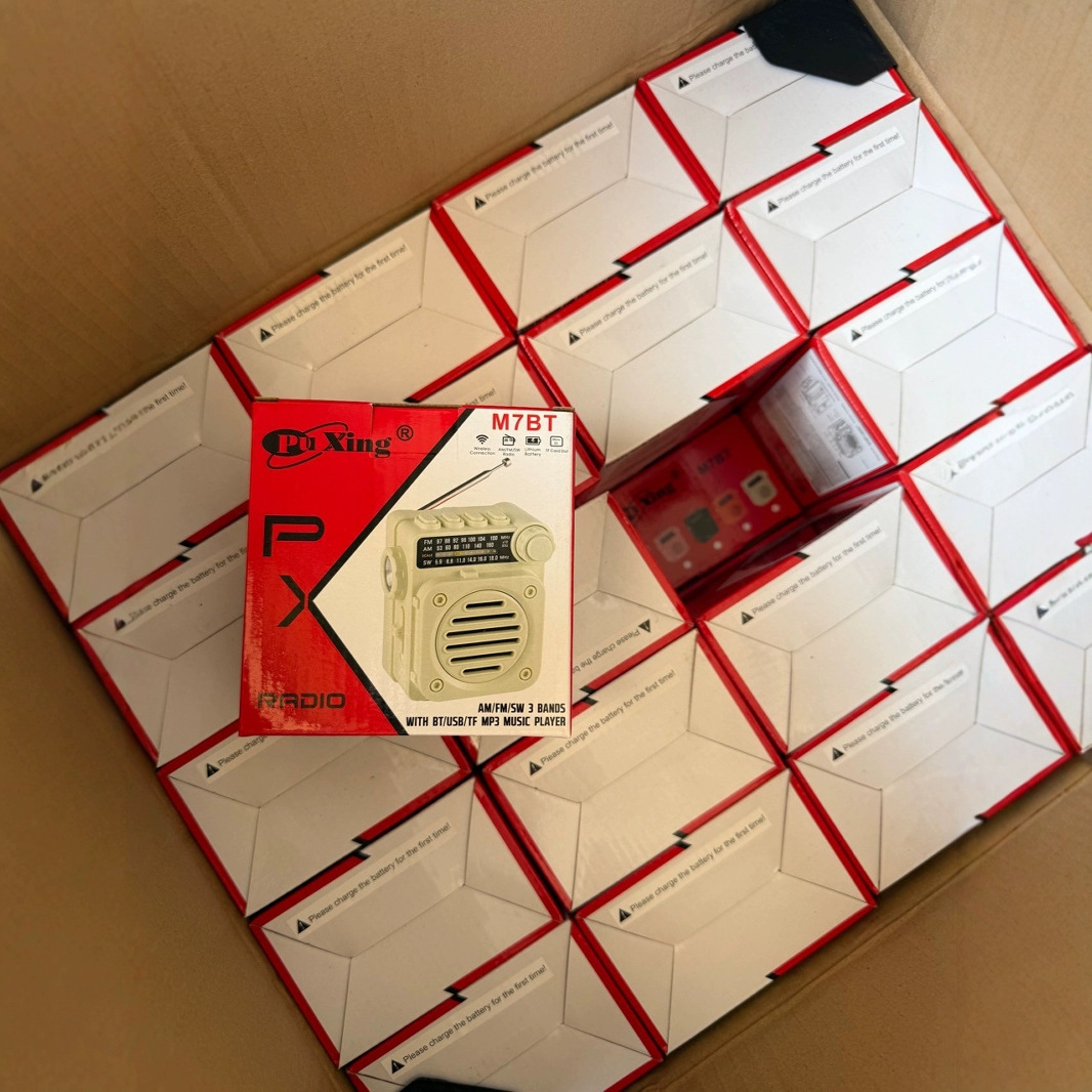 M7BT comercio exterior transfronterizo nueva radio mini pequeña multibanda multifunción Bluetooth tarjeta altavoz pequeño al por mayor
