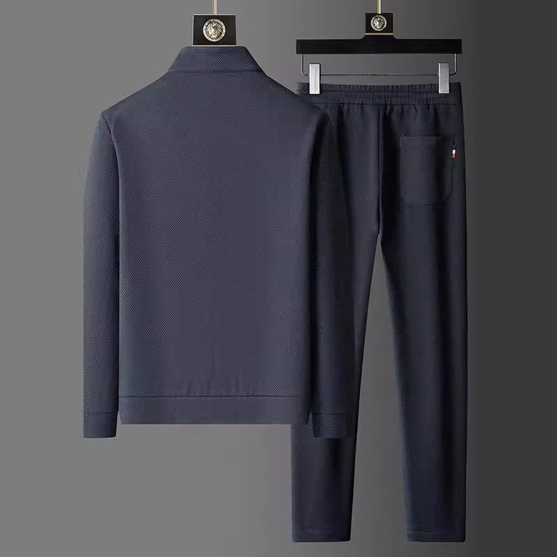 Autumn solid color sports suit